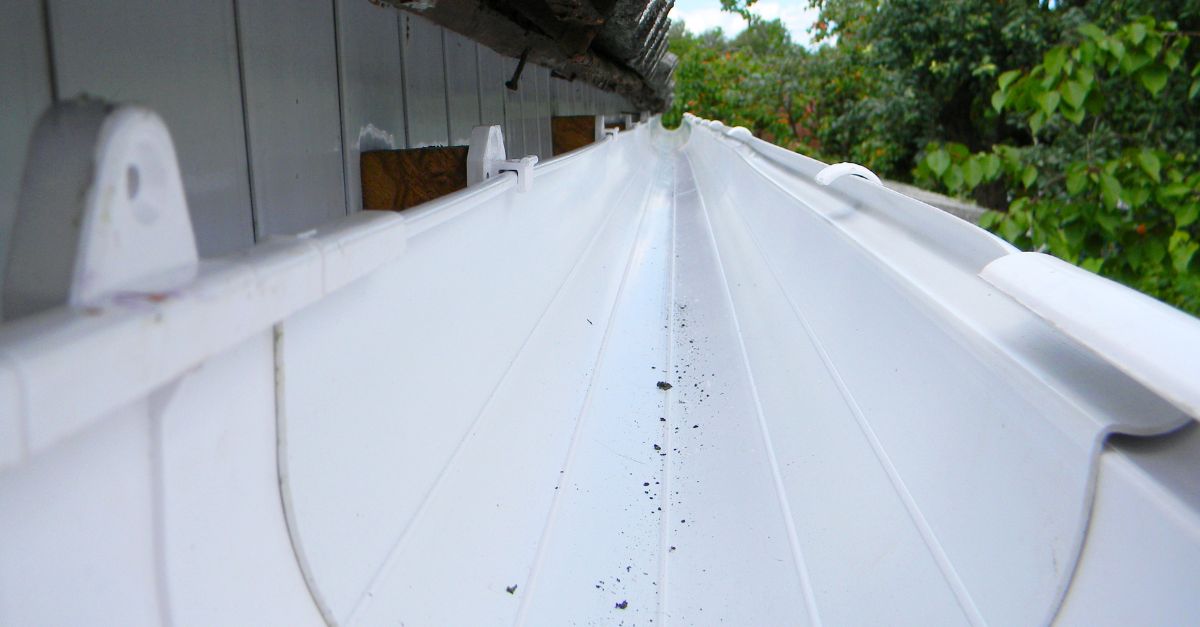 บทความที่เกี่ยวข้องกับรางน้ำฝน